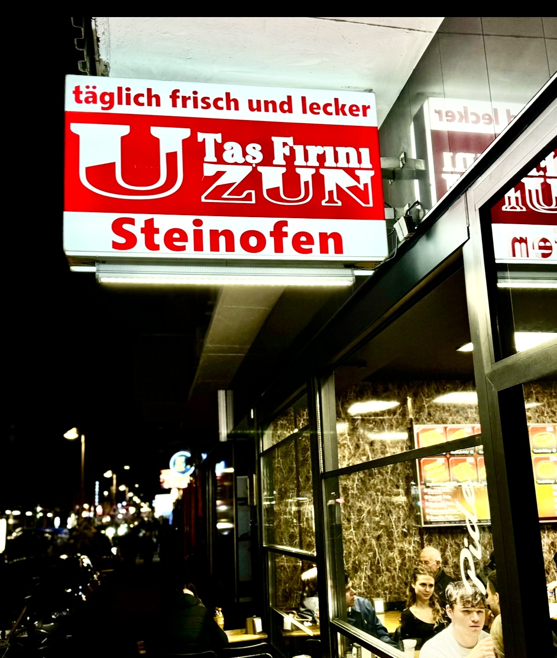 Uzun Imbiss-Bäckerei